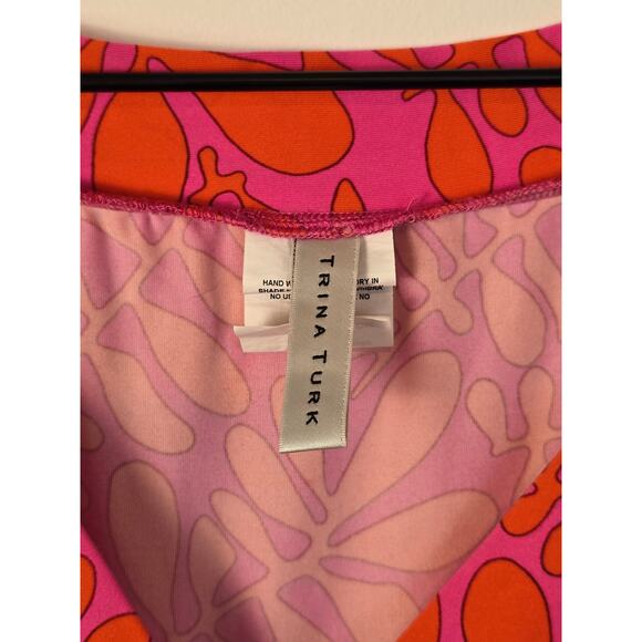 Trina Turk Pink Orange V-Neck Print Tunic Top Sz M Boho Resort Chic Blouse - Picture 6 of 6